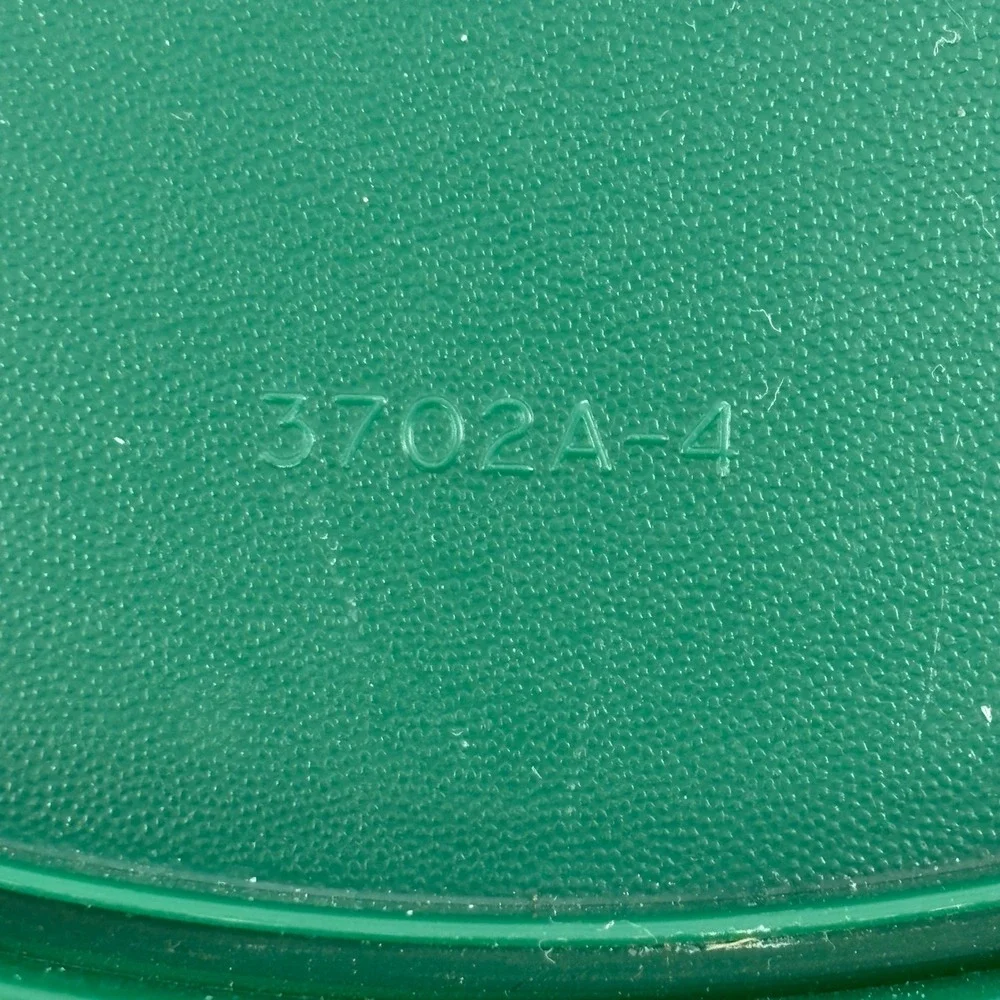 Tupperware Rock N Serve Replacement Lid 3702A-4 Green Yellow Vent 7.5 Inch Round